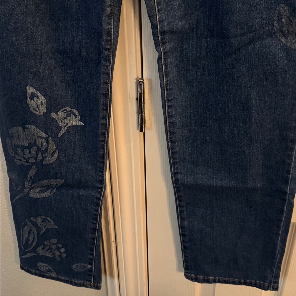 Style & Co Jeans. - Picture 7 of 11